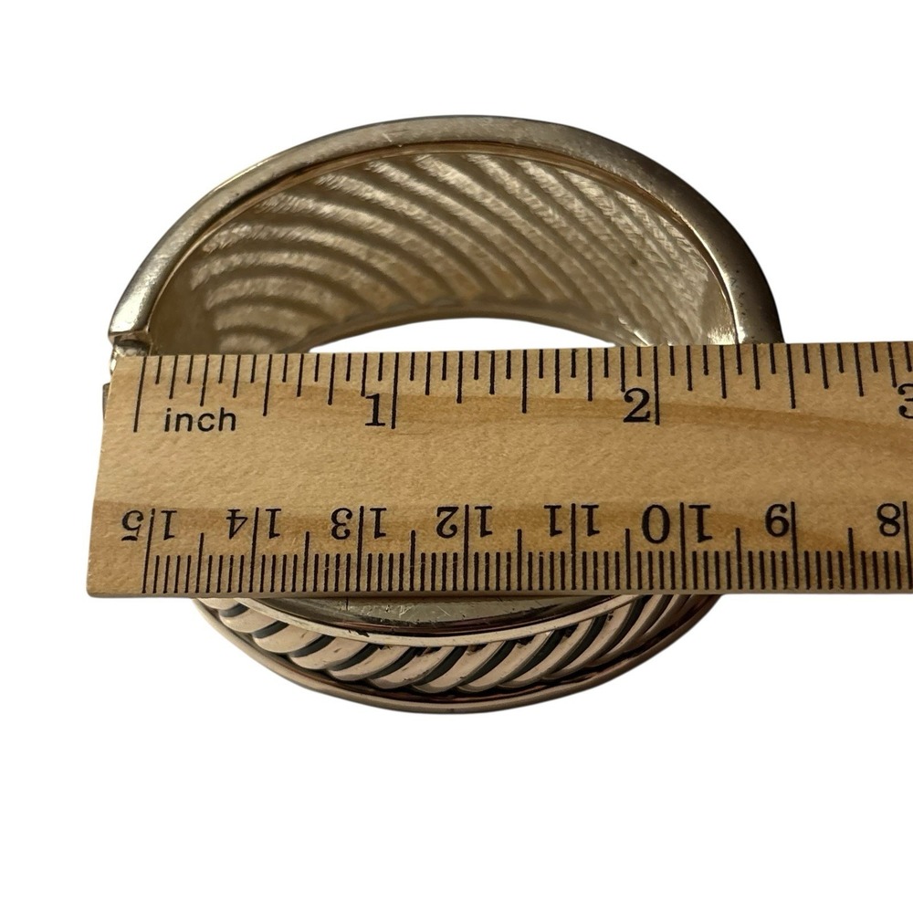 Vintage Premier Designs Ribbed Cuff Bracelet Hinged Clamp Silver Tone‎ Chunky - Picture 16 of 16